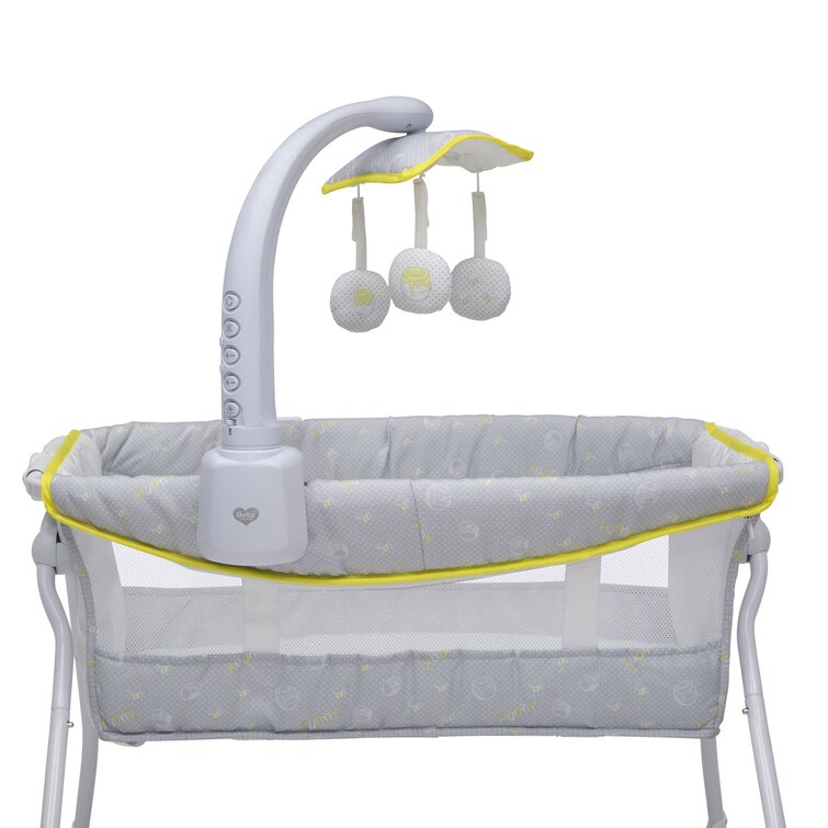 Delta deluxe newborn cheap activity and rocking sleeper